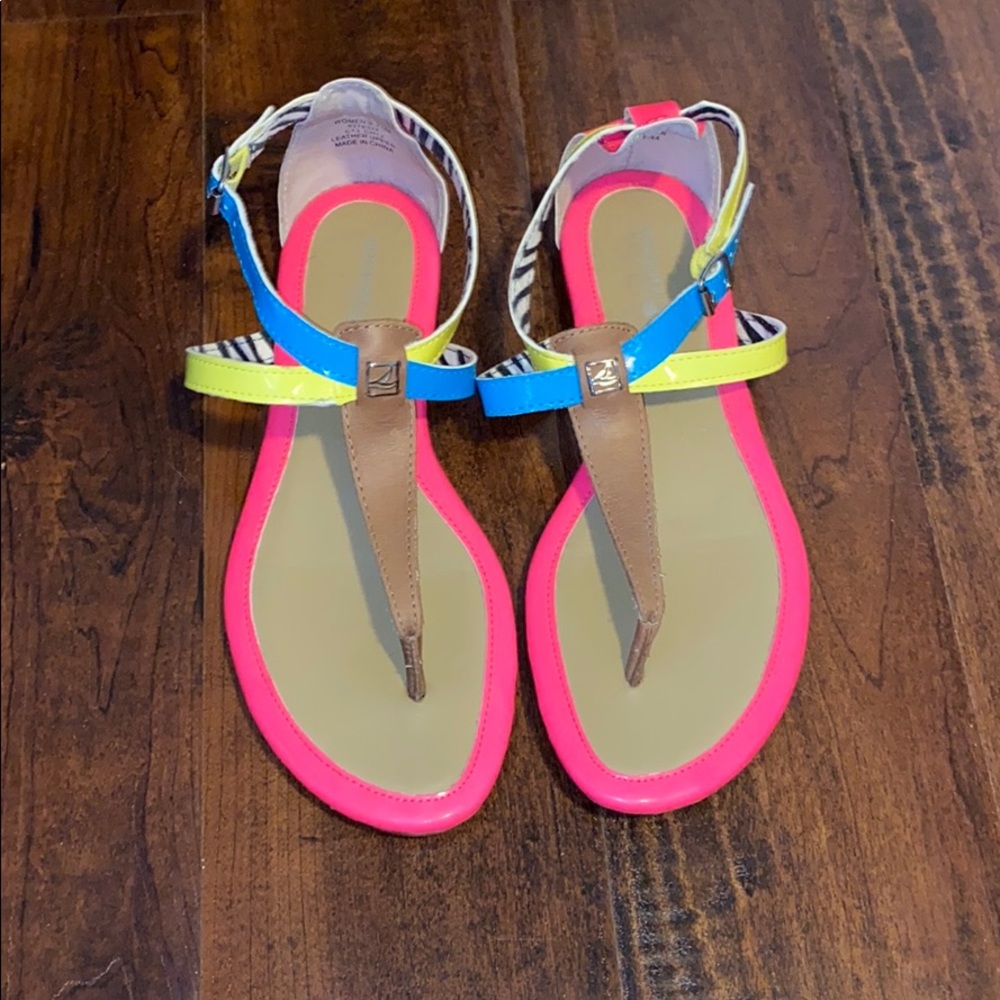 Sperry sandals